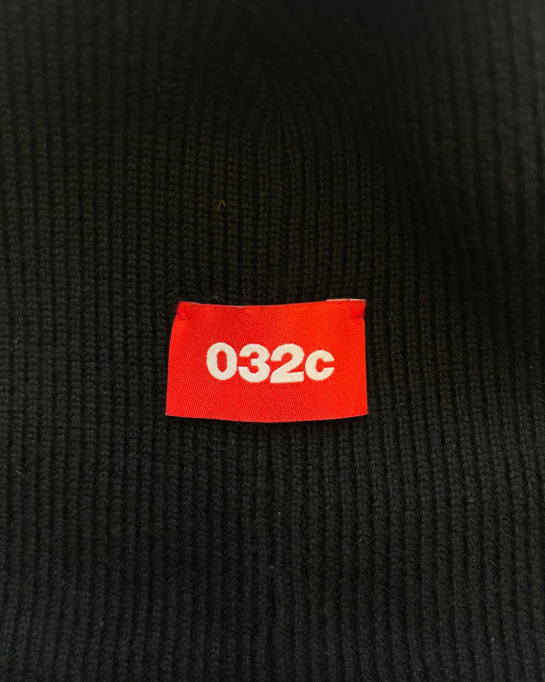 22AW