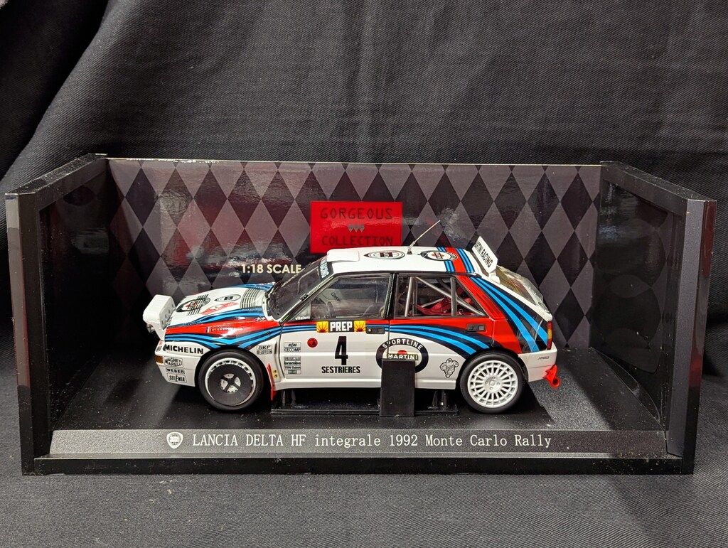 京商 1 18GORGEOUS COLLECTION Lancia Delta HF integrale 92 Monte carlo No4 8342A