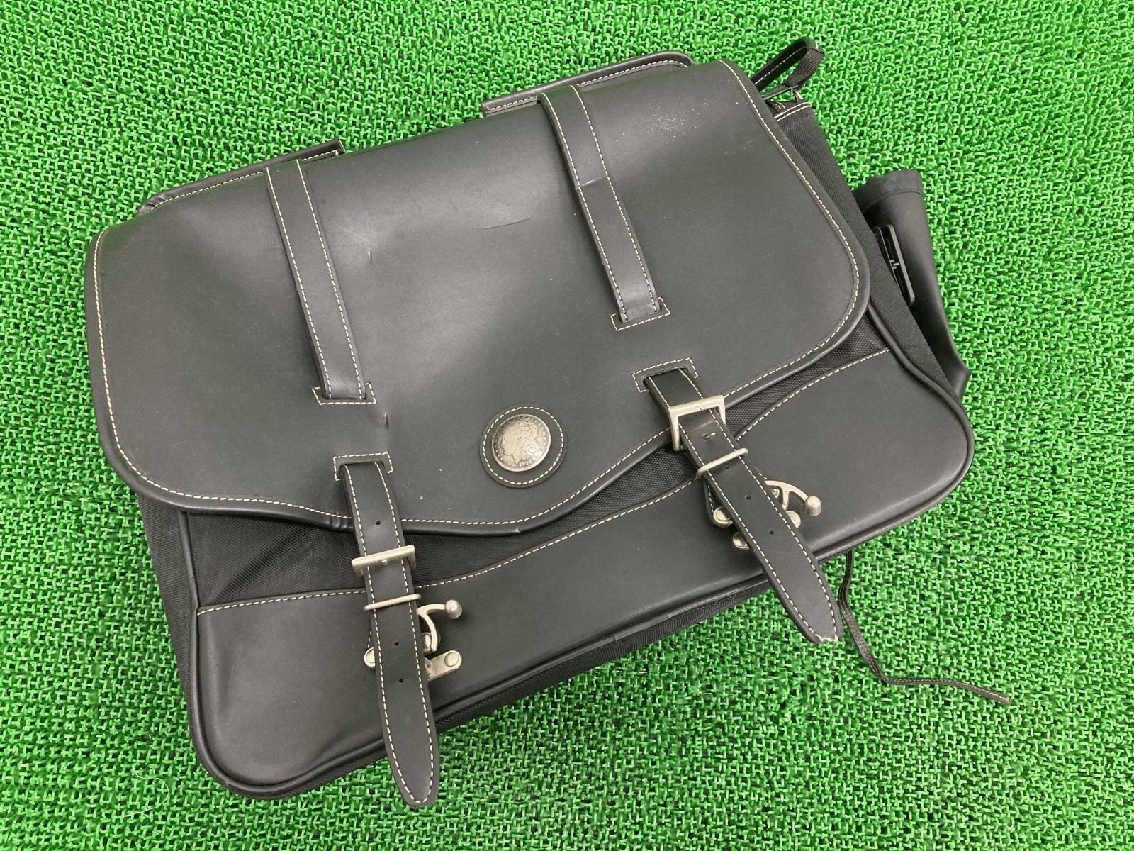 デグナー製 サイドバッグ 片側 社外 中古 バイク 部品 NB-10 DEGNER コンチョ 22L ハーレー バルカン ドラッグスター400 スティード400