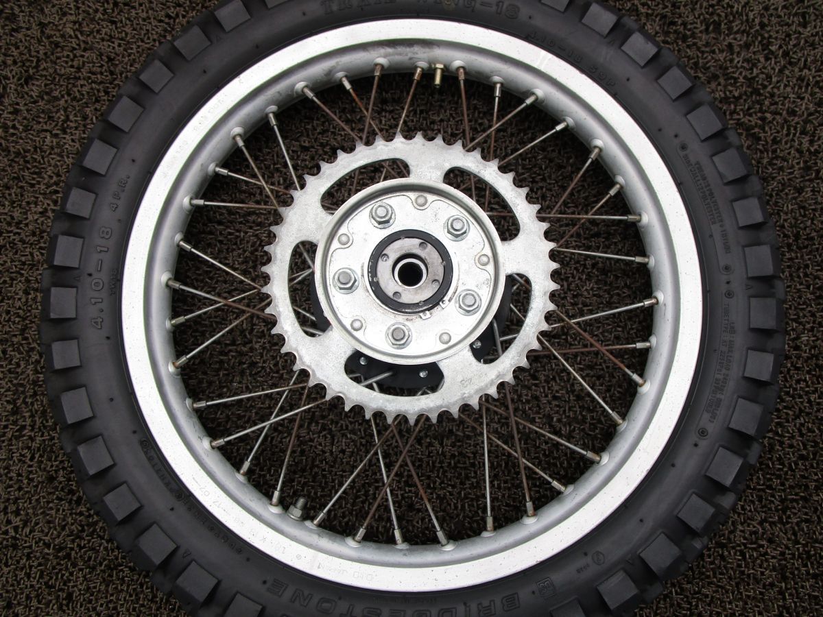 XL200R リアホイール スプロケット □A6013 MD06 ホンダ MD06E キャブ車