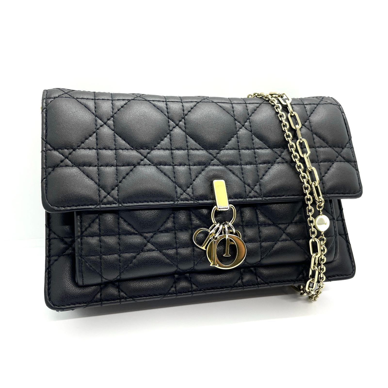 極美品✨ Dior デイリー チェーンウォレット ショルダーバッグ 極美品✨ Dior デイリー チェーンウォレット ショルダーバッグ