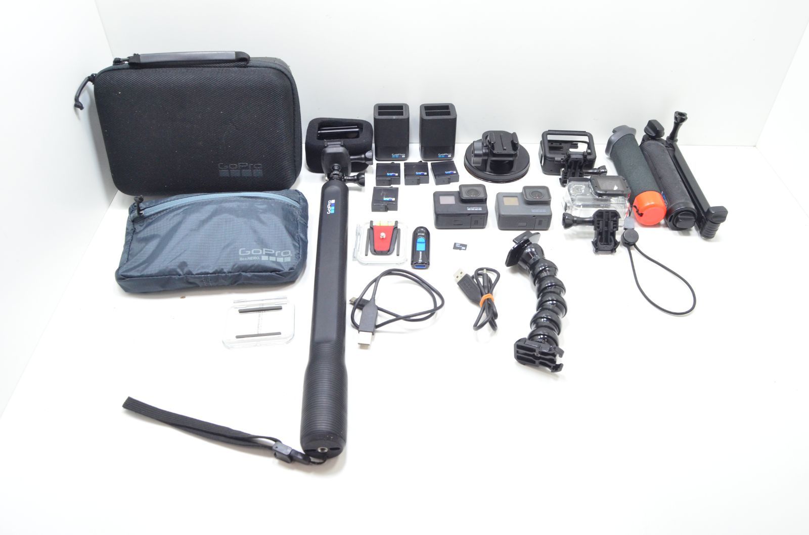 送料無料】GoPro HERO7 Black ＆ HERO5 本体2台セット