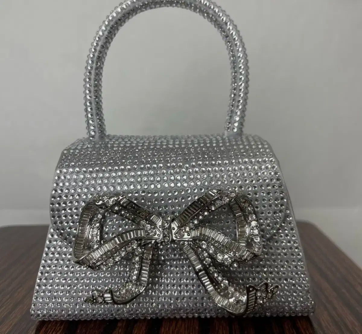 SELF PORTRAIT】ラインストーンチェーンメイル マイクロバッグ