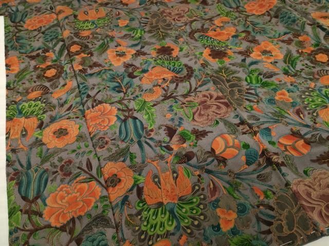 平和屋着物○上質な小紋 孔雀更紗花文 金彩 鬼しぼ縮緬 正絹 逸品 未