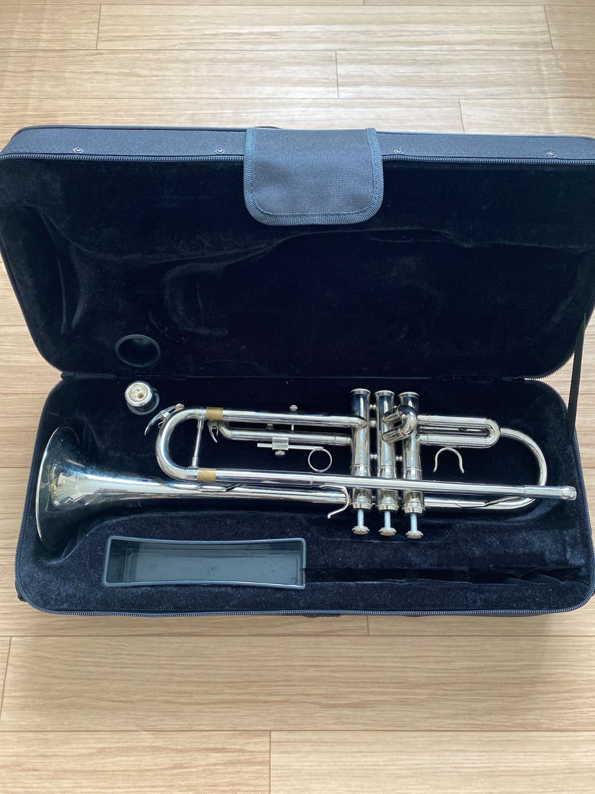 Eastar イースタートランペット ETR-380N Eastar Eastar ETR-380N Silver Standard Trumpet Bb