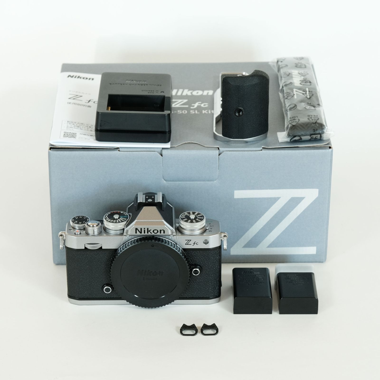 品質保証，大得価 Nikon Z fc ボディ シルバー デジタル ミラーレス