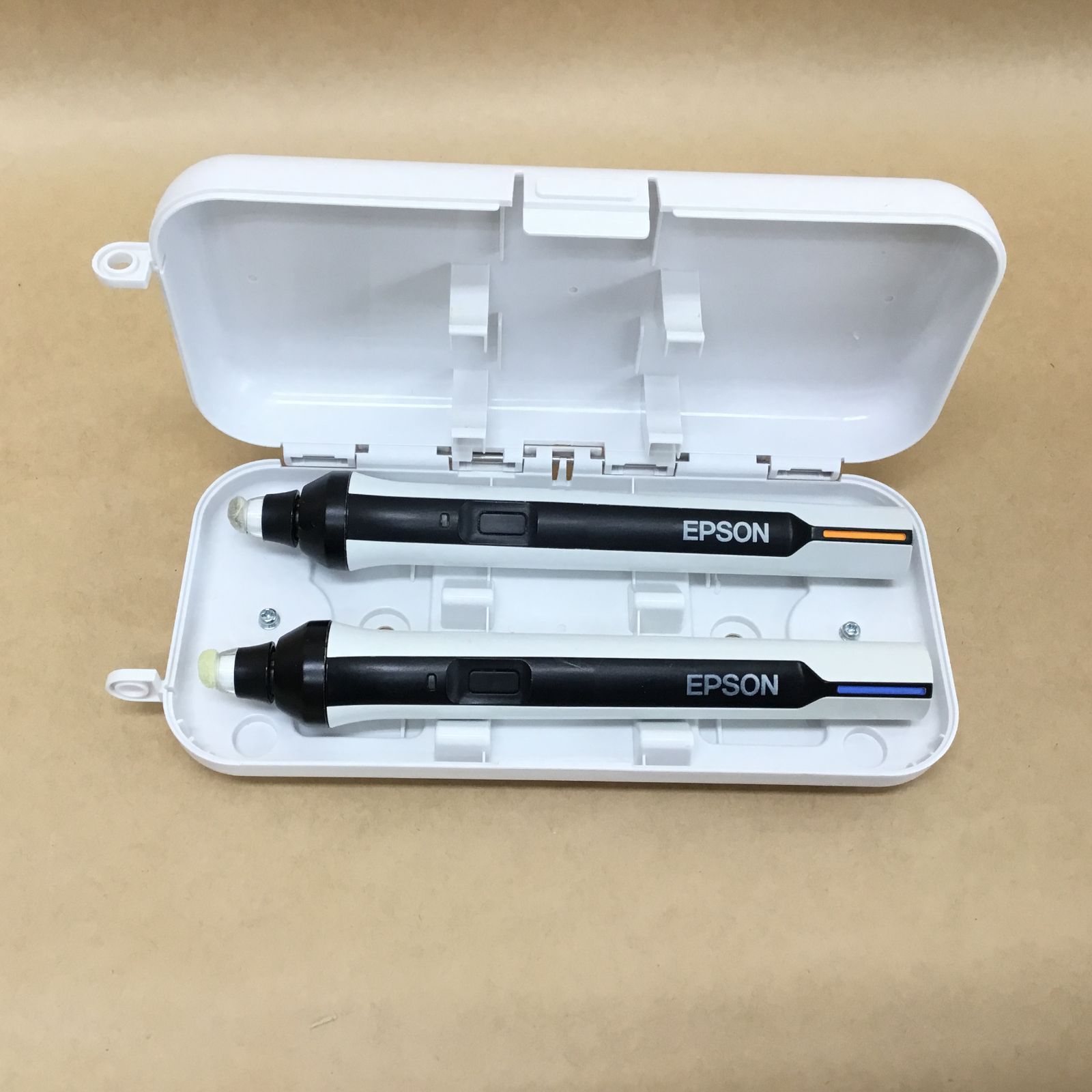 プロジェクター EPSON Easy Interactive Pen ELPPN05 #B Interactive Pen B - Blue | Products | Epson US