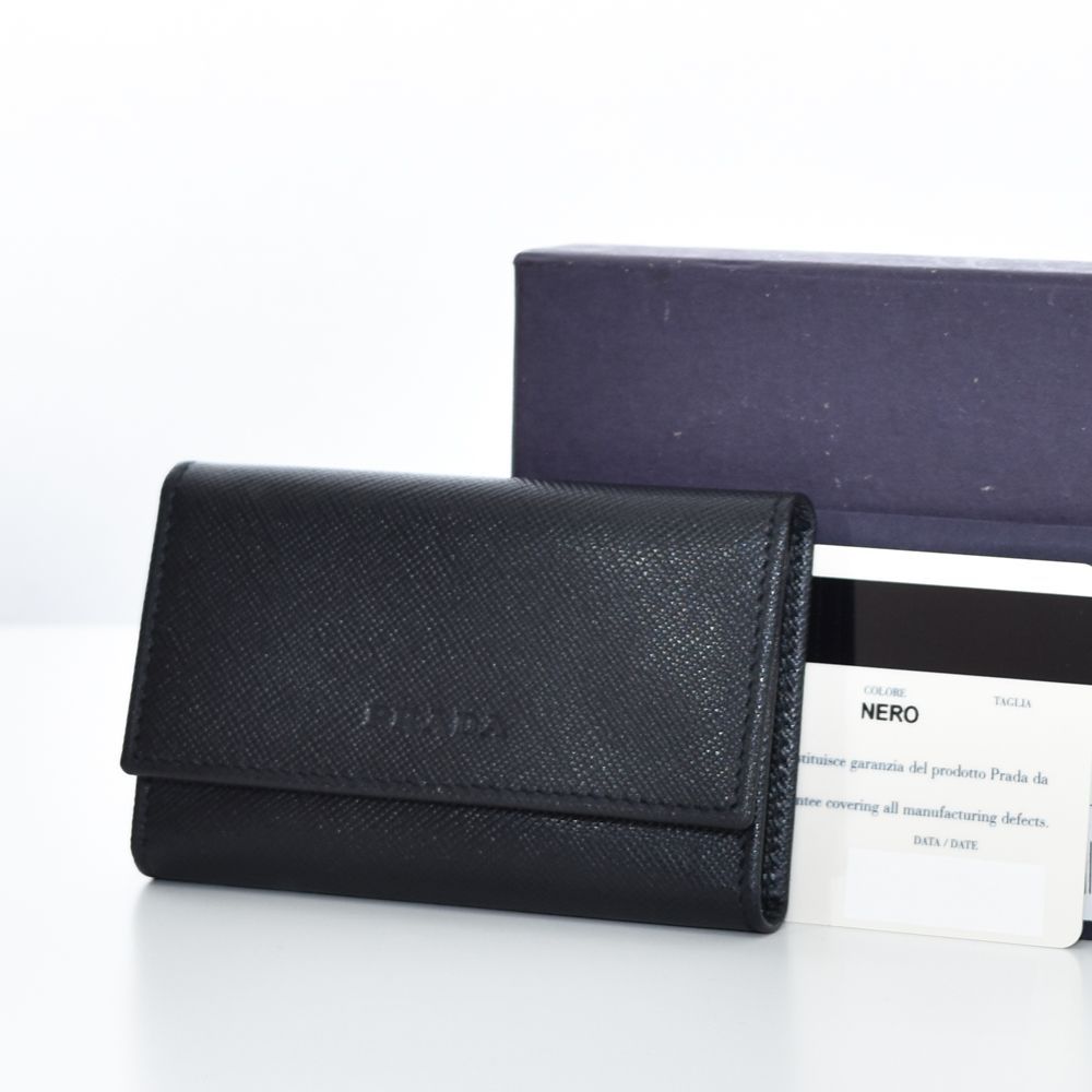 PRADA キーケース メンズ サフィアーノ M25U 6連 プラダ 65016
