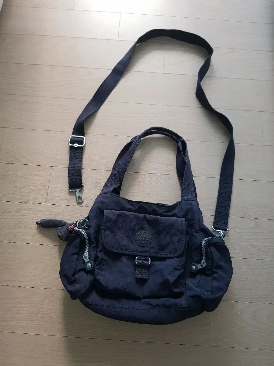 Kipling キプリング Kipling ショルダーバッグ クロスバッグ