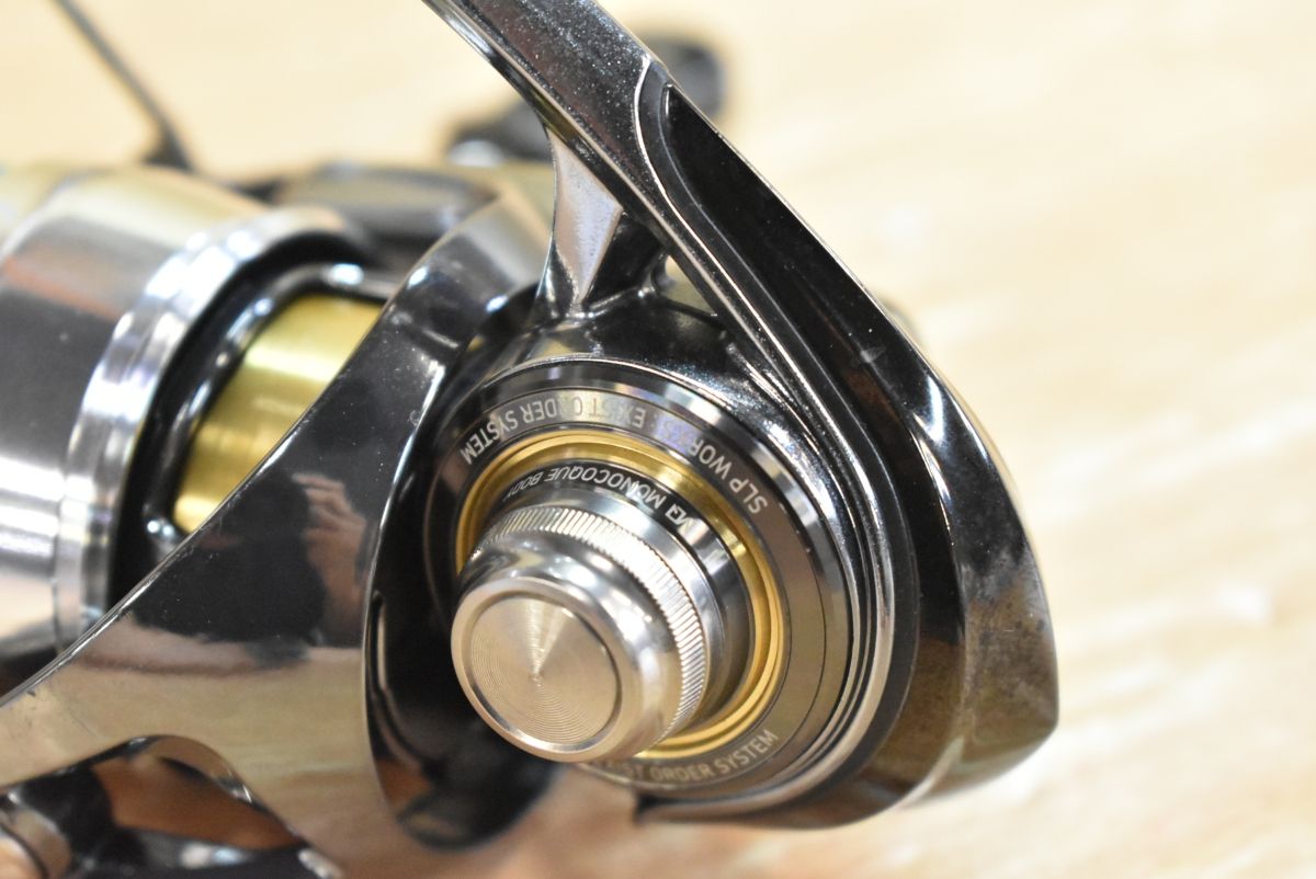 ダイワ SLPワークス 18 イグジスト FC2500-CXH 22 イグジスト