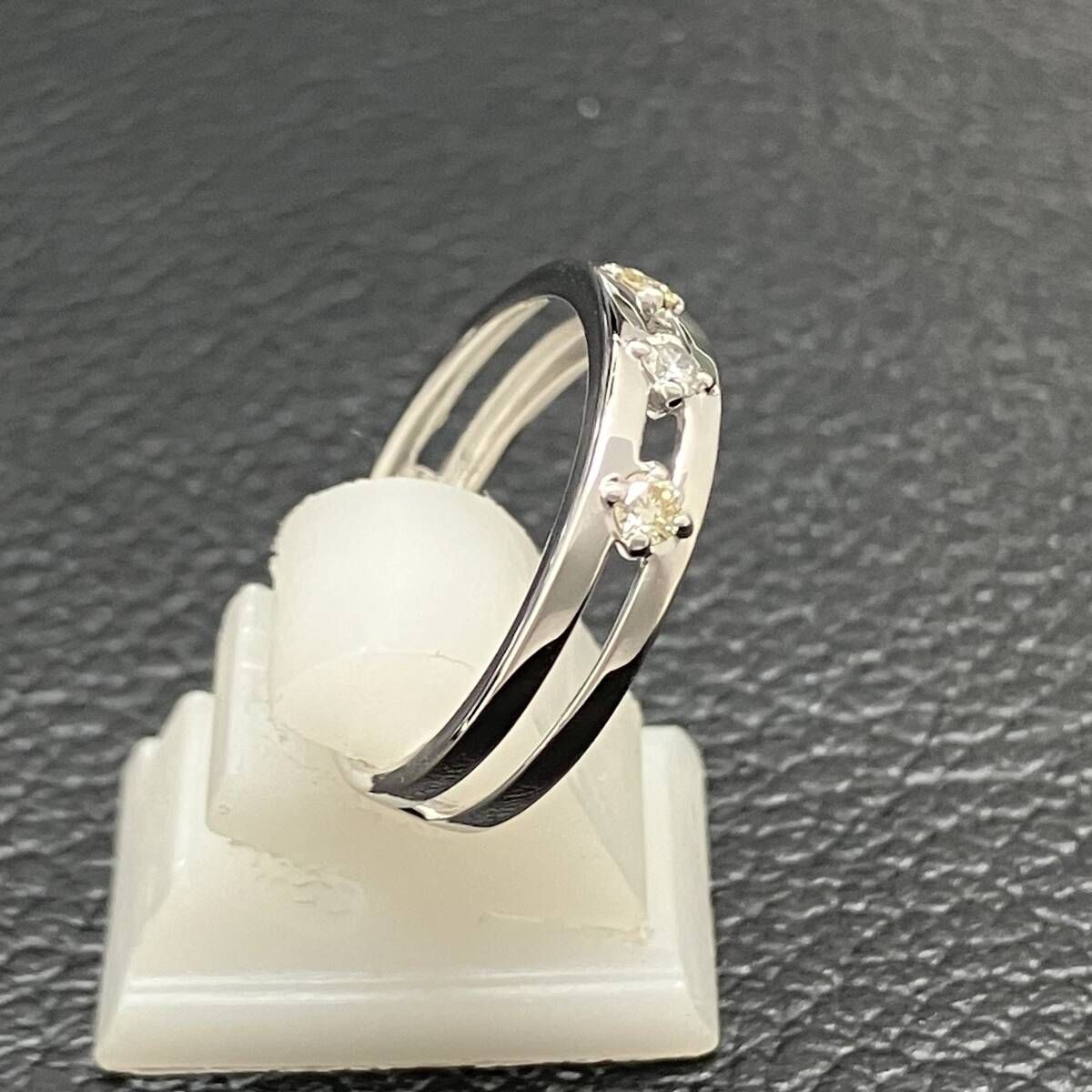 新品仕上済み ダイヤ 0.13ct デザイン リング K18 WG 10.5号 2.4g 金