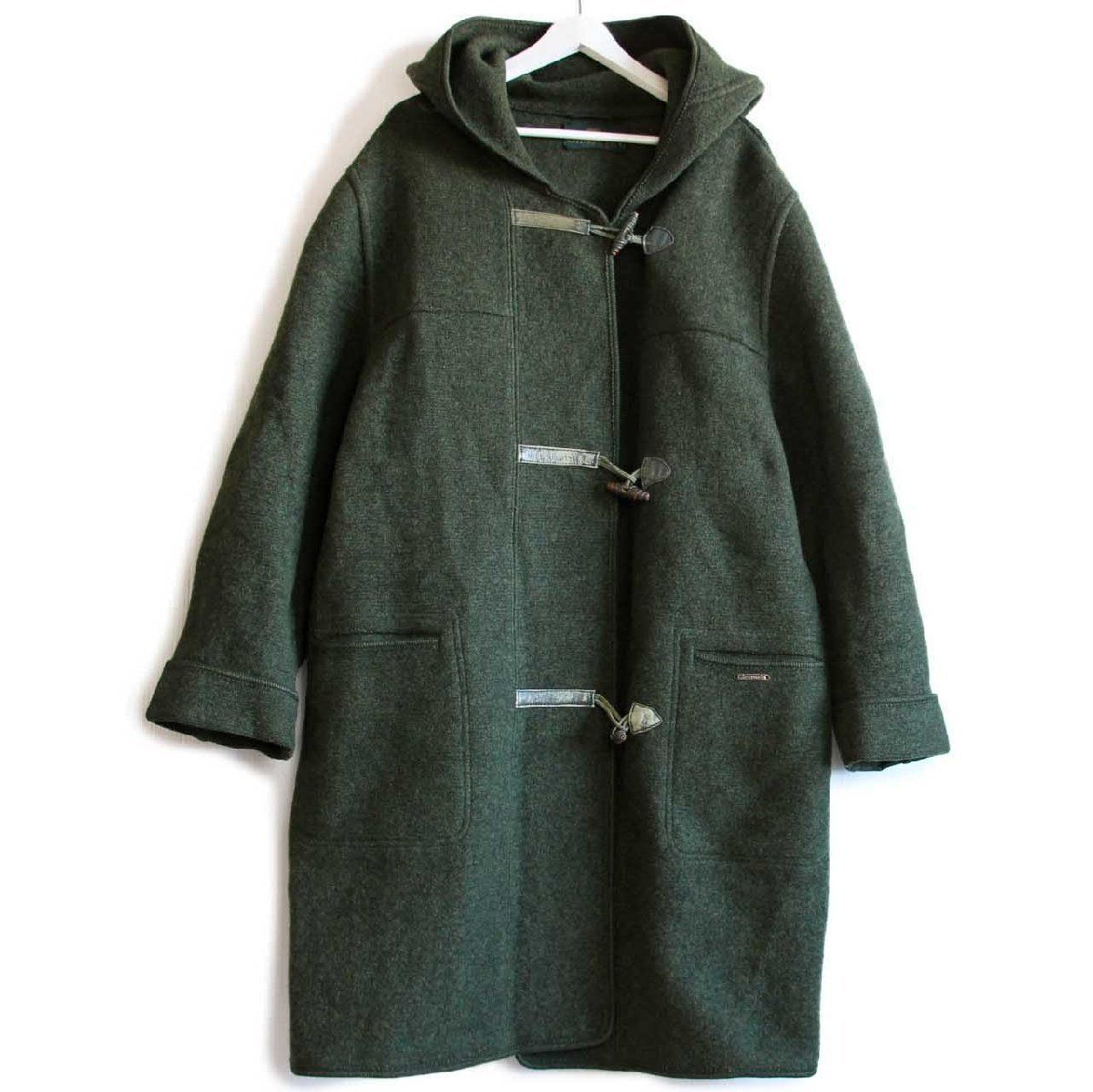 GIESSWEINのダッフルコート