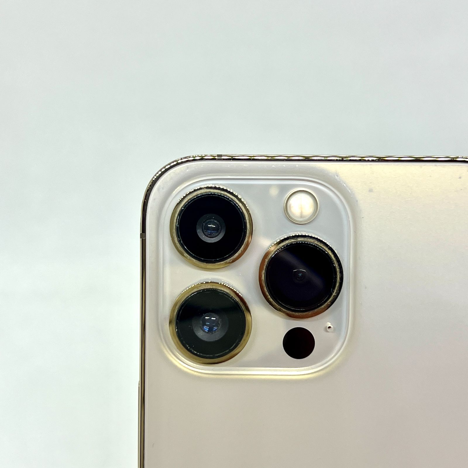 美品・バッテリー新品】iPhone 13 Pro 256GB ホワイト Amazon.com: Apple iPhone 13, 256GB, Starlight - Unlocked