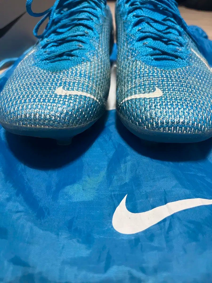 NIKE ナイキ マーキュリアル Vapor ヴェイパー 13