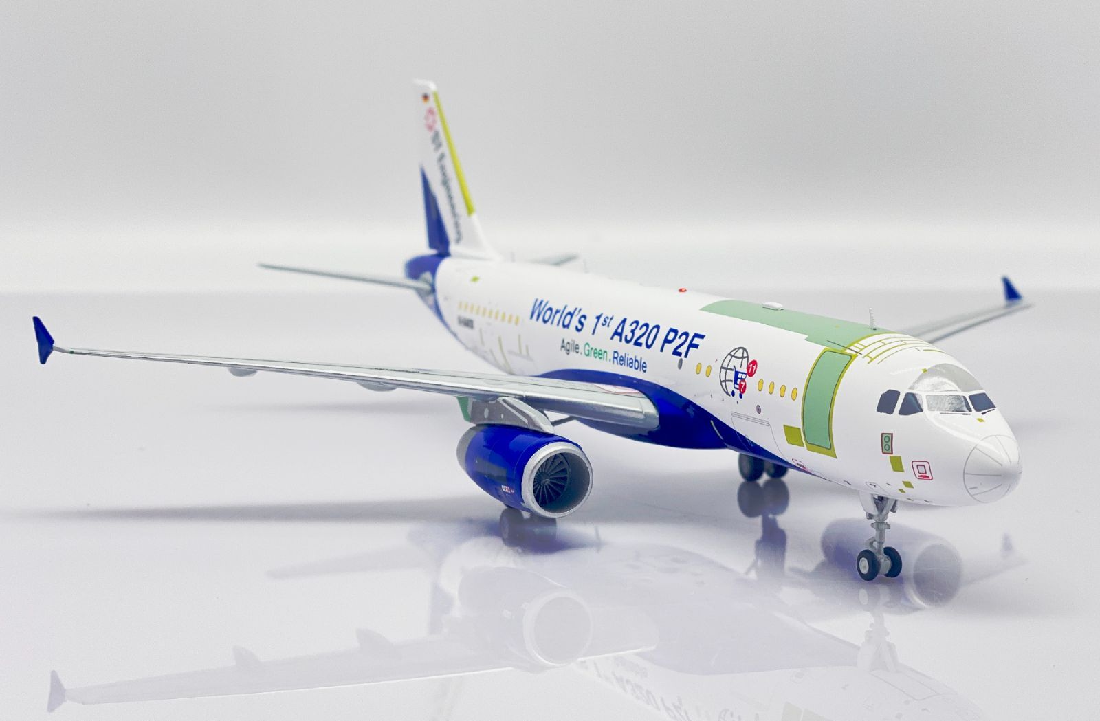 Jcwings エアバス A320P2F D-AAES 1/200 LH2338 - Aircraftmodels777