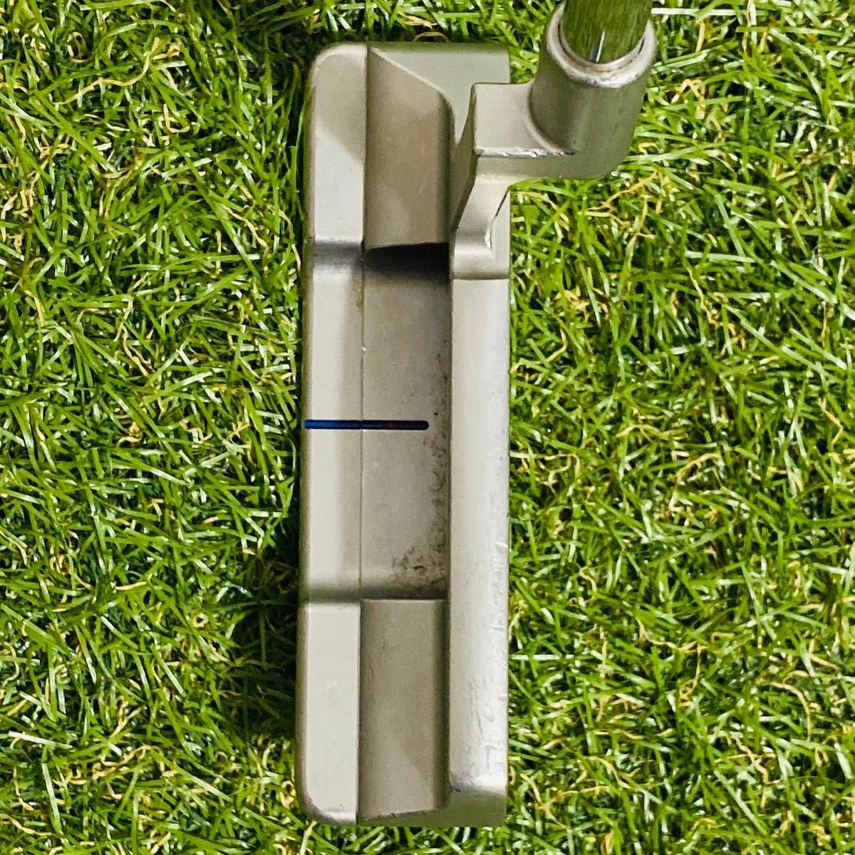 良品】ゼクシオ 2018 FULL MILLED パター 右利き用 32インチ