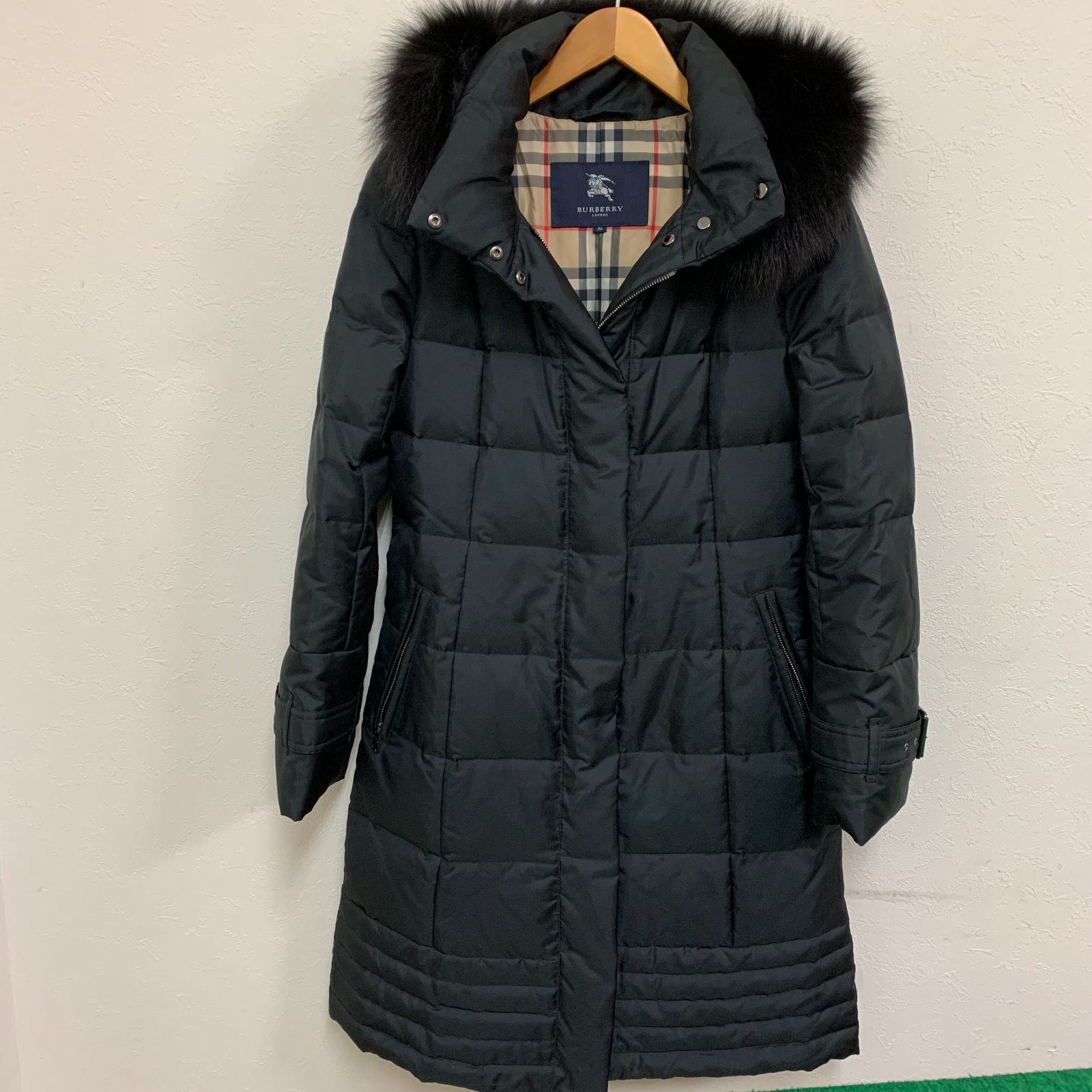 バーバリー ロンドン BURBERRY LONDON ダウンコート M 38 〇Burberry LONDON バーバリーロンドン ダウンコート 38 - メルカリ