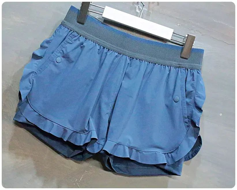 adidas アディダス x ステラ マッカートニー ヒット ショートパンツ パンツ 女性 M