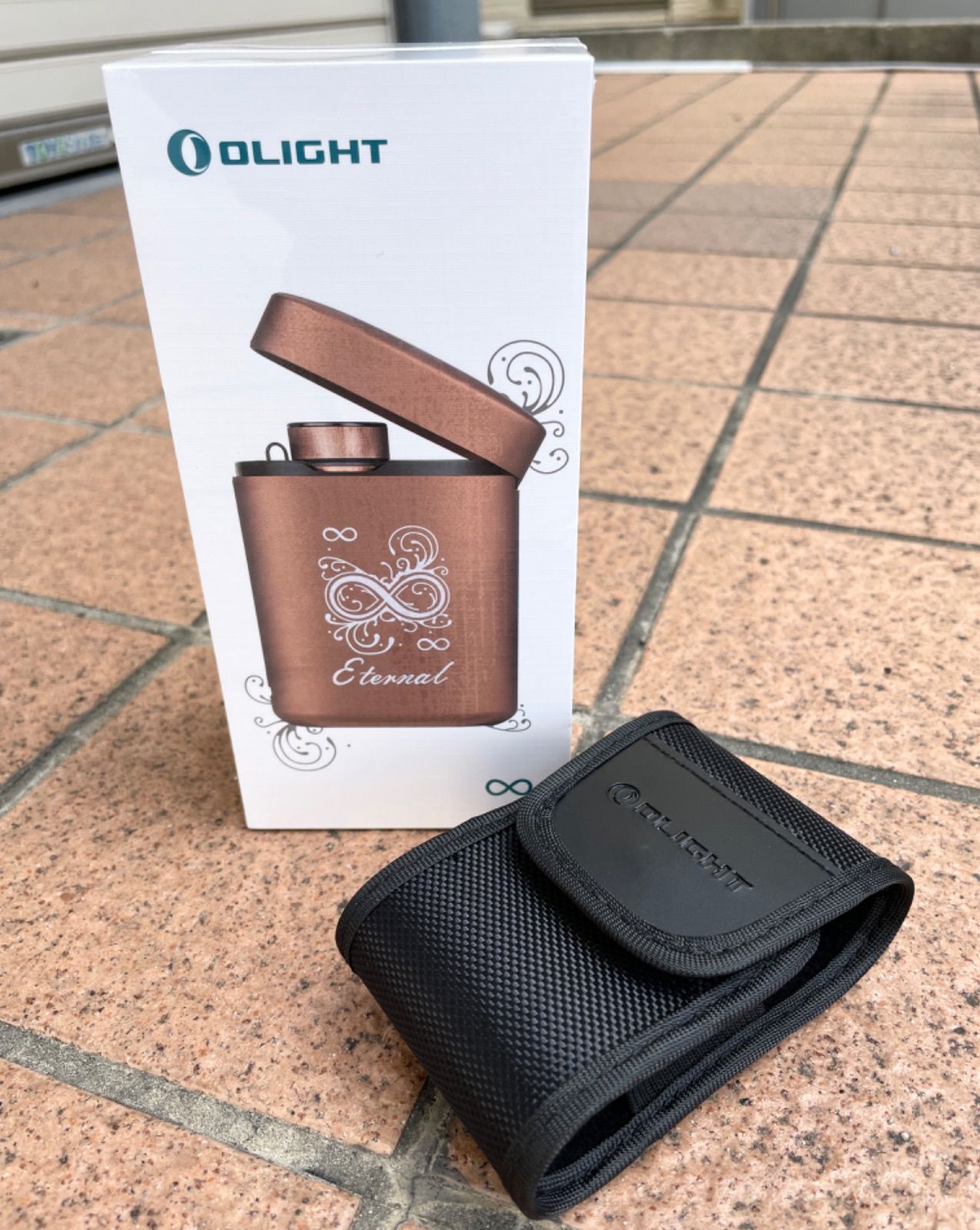 Olight Baton 3 Premium Edition 四季 永遠+ポーチ - アークデザイン