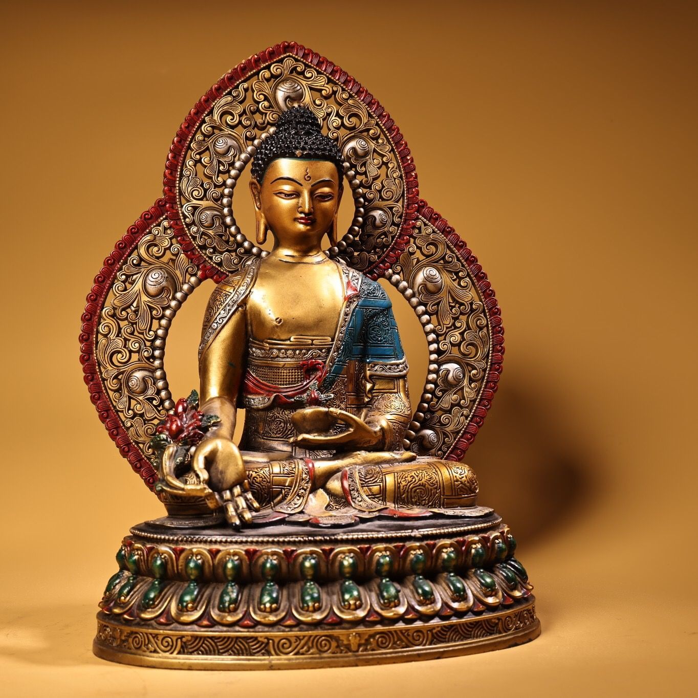 旧家蔵出し 銅製 浮彫 鏨刻 描金 彩繪 藥師仏 仏像 密宗密教 供養品 古 