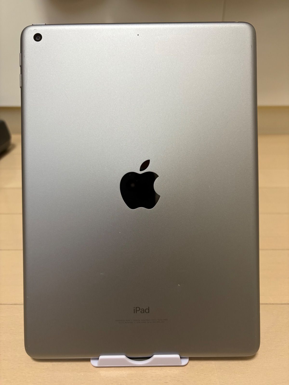 iPad 第6世代 Wi-Fiモデル 32GB スペースグレー 【公式通販】