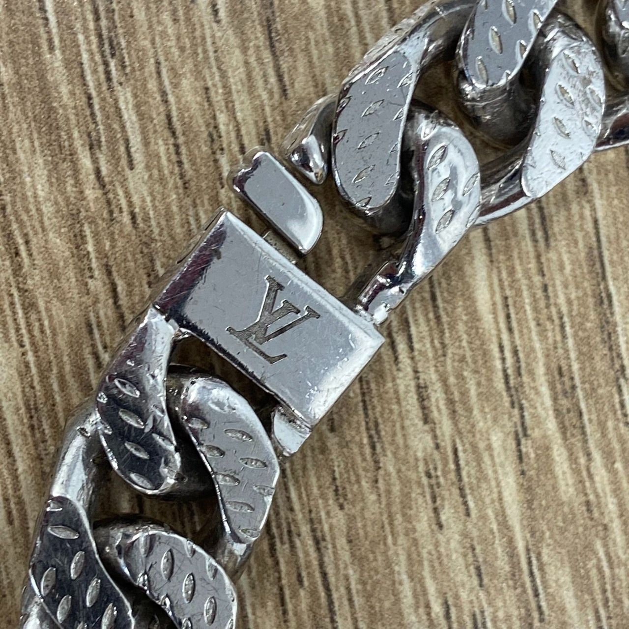 Louis Vuitton ルイヴィトン シルバー ブレスレット モノグラム LOUIS VUITTON ルイヴィトン ブラスレモンテーニュ ブレスレット