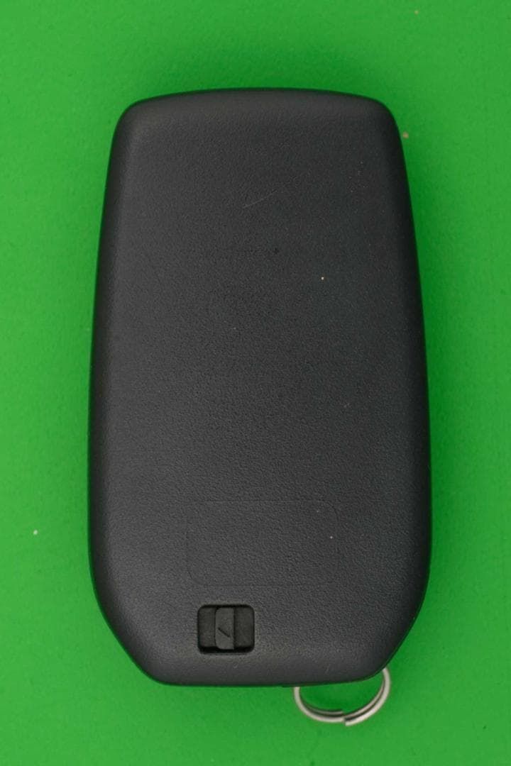 初期化済 トヨタ ヤリスクロス カローラクロス 3ボタン スマートキー