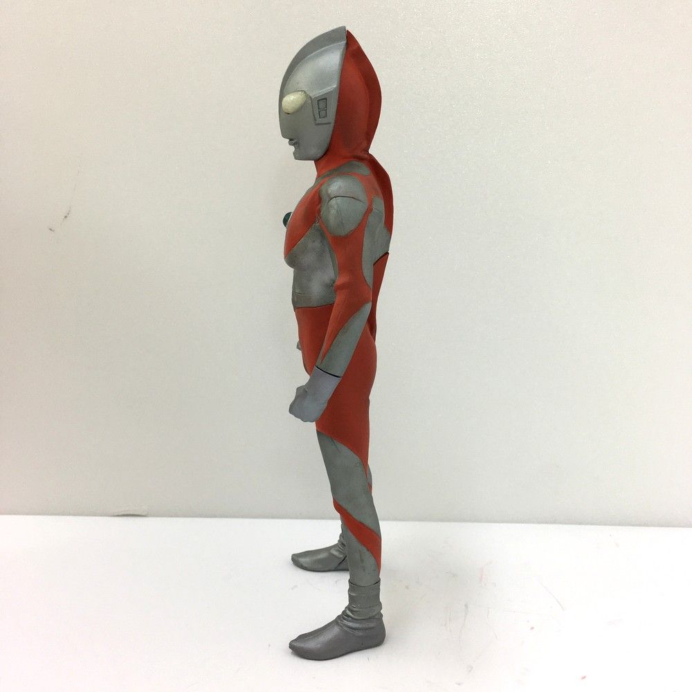 ウルトラマン