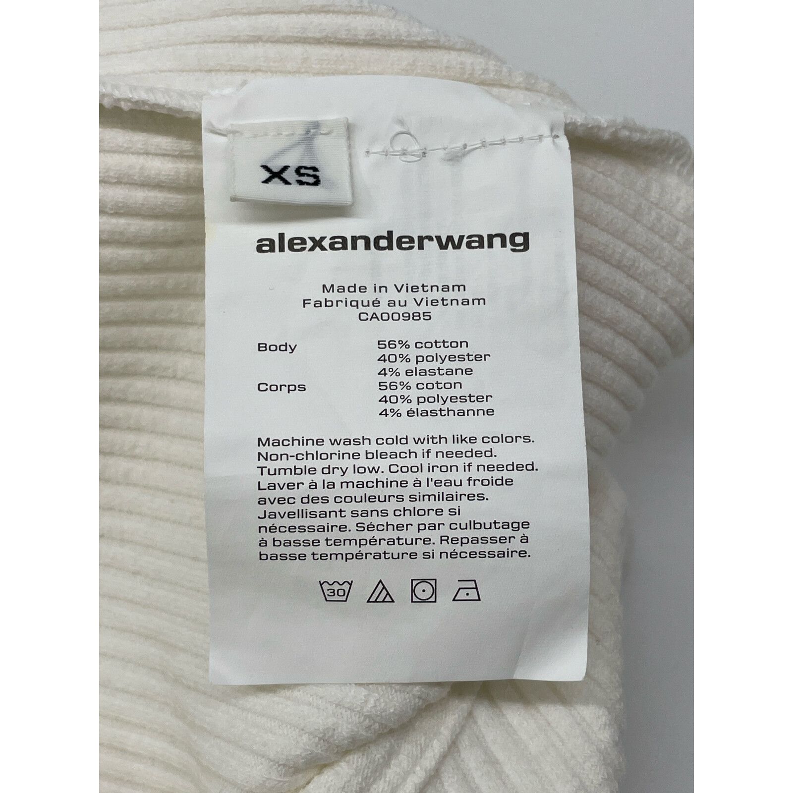 XS