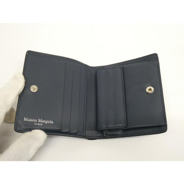美品　メゾンマルジェラ　フリップフラップ　二つ折り 財布　ネイビー × ベージュ 美品 メゾンマルジェラ フリップフラップ 二つ折り 財布 ネイビー