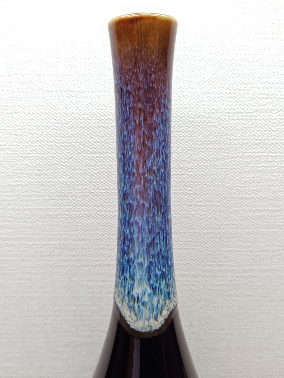 送料込【逢絢亭・新品】茶道具 花入 美濃焼 瀬戸釉 耳付 西尾香