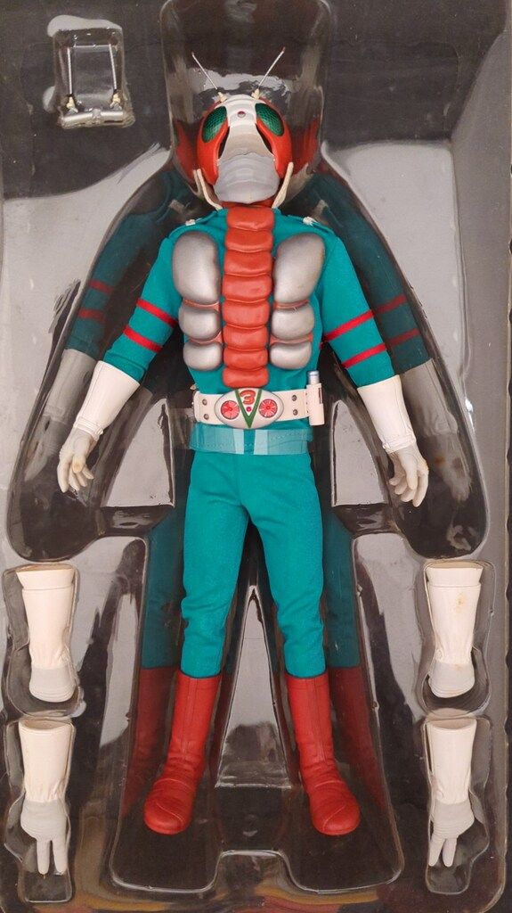 RAH DX 仮面ライダーV3 RAH193 メディコム・トイ C.J.MART / RAH DX 仮面ライダーV3 (リニューアル版)