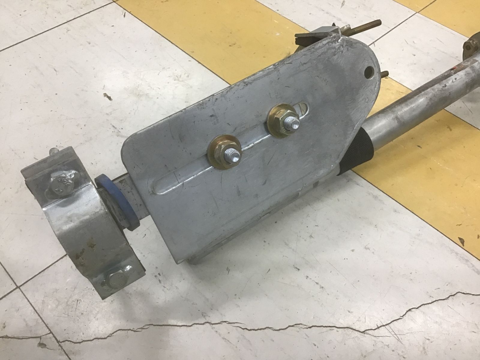 送料無料 Bランク ●ナニワ建機 フリーストップドリルスタンド 天井向けアンカー打設用●アクトツール富山店●Y5福 HRDEVELOPMENT_JP