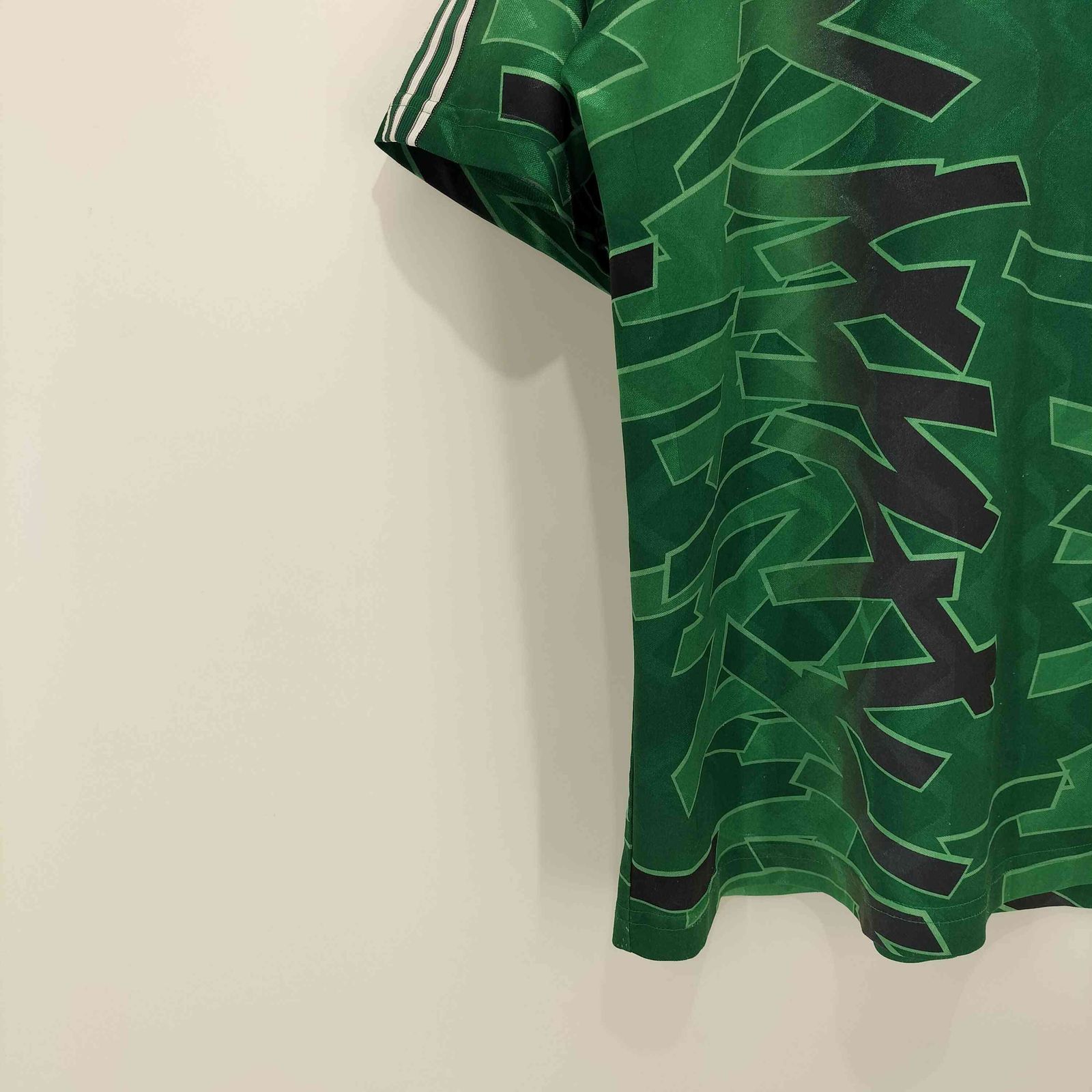 アディダスオリジナルス adidas Originals 80-90s 万国旗タグ USA製 総 