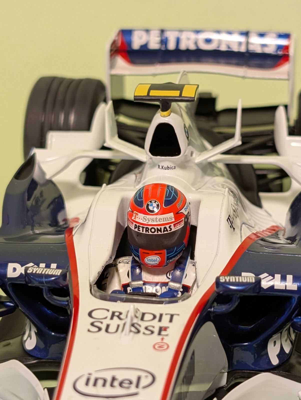 1/18 2台セット ミニチャンプス BMWザウバー F1．08 - メルカリ