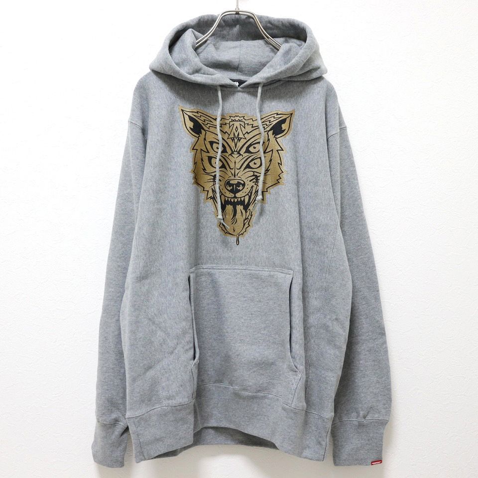 NEIGHBORHOOD×UNDEFEATED コラボパーカー