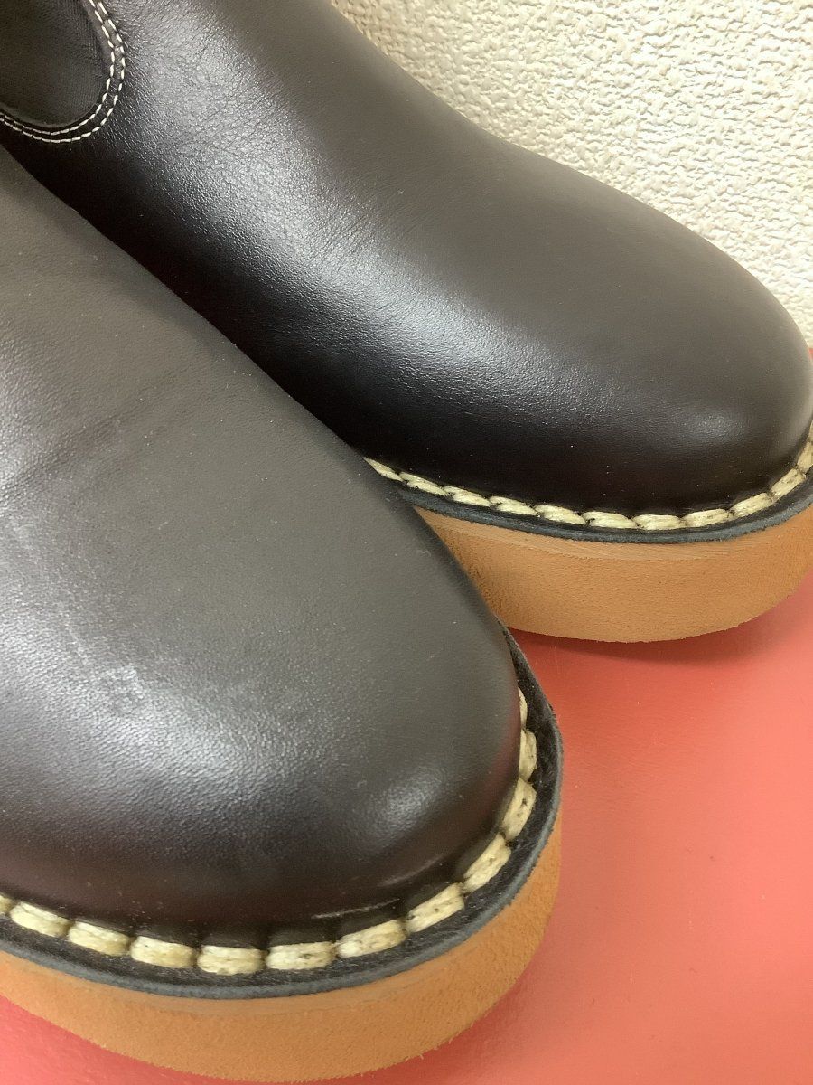 チェルシーブーツ ビブラムソール