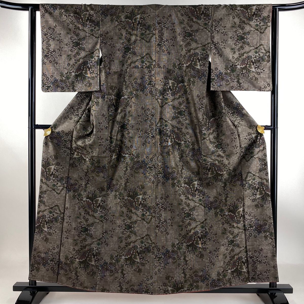 大島紬 身丈158cm 裄丈62.5cm S 袷 証紙 枝花 蝶 焦茶色 正絹 秀品