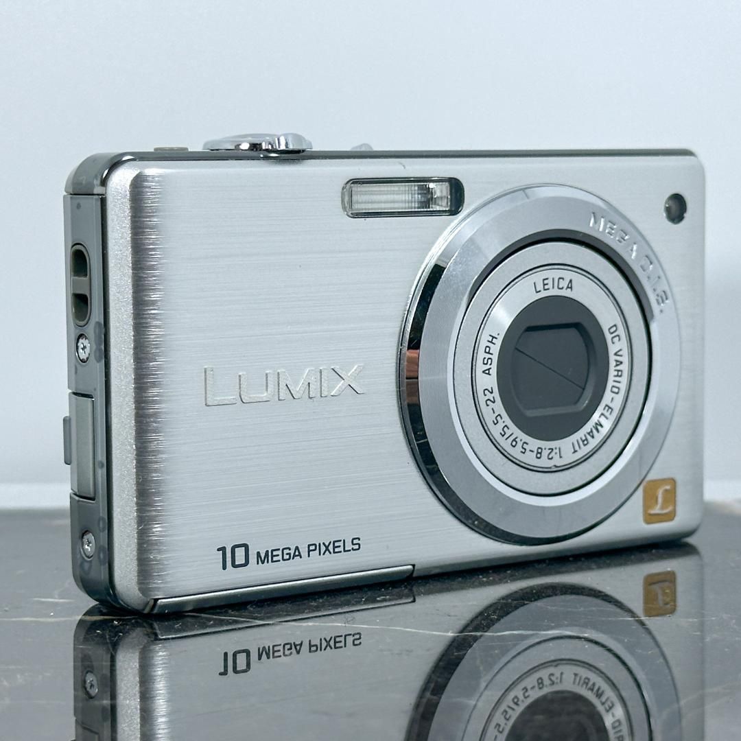 Panasonic LUMIX DMC-FS7 シルバー パナソニック ルミックス