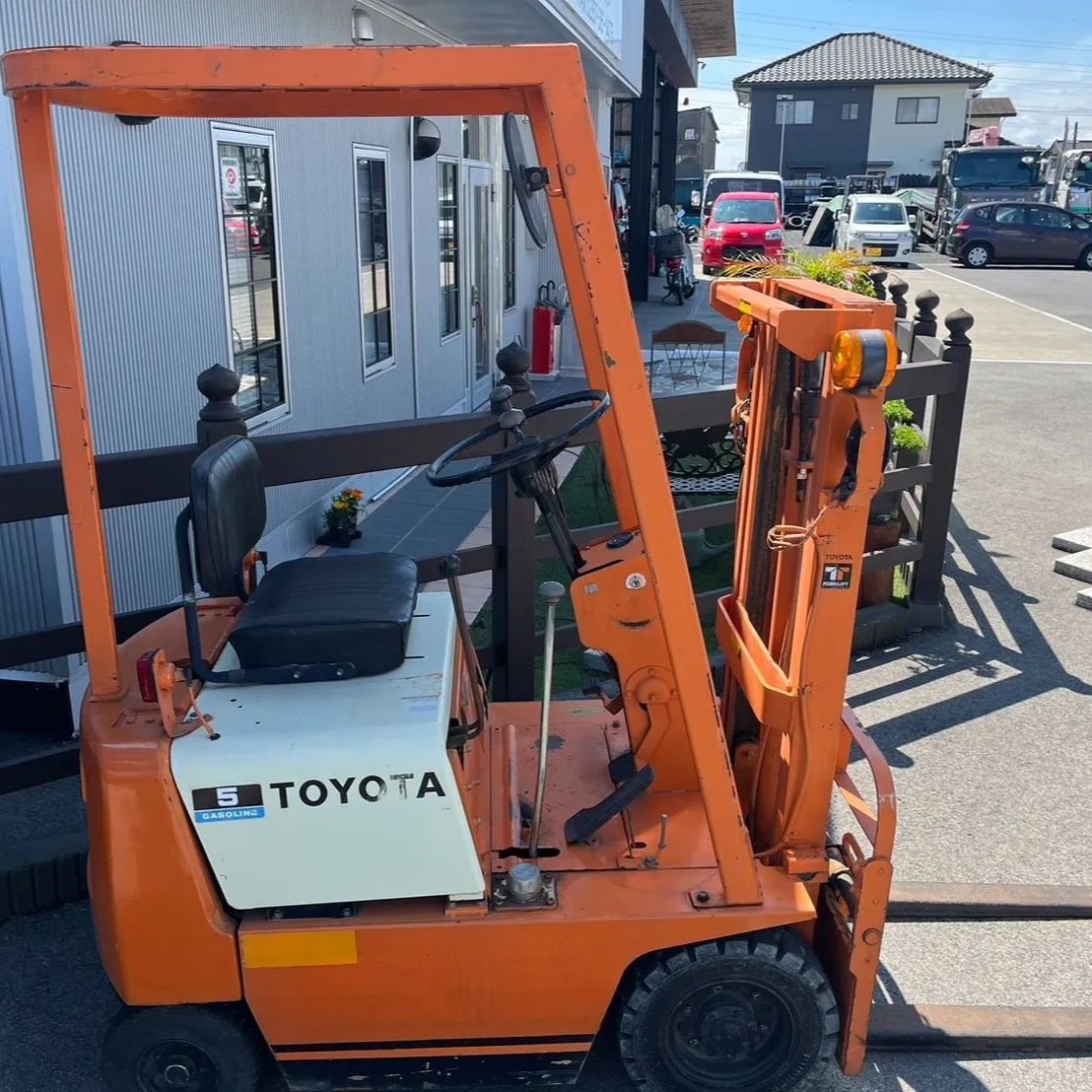 ☆即使用可能☆中古☆ヒンジ付き☆トヨタ製1.5tガソリン