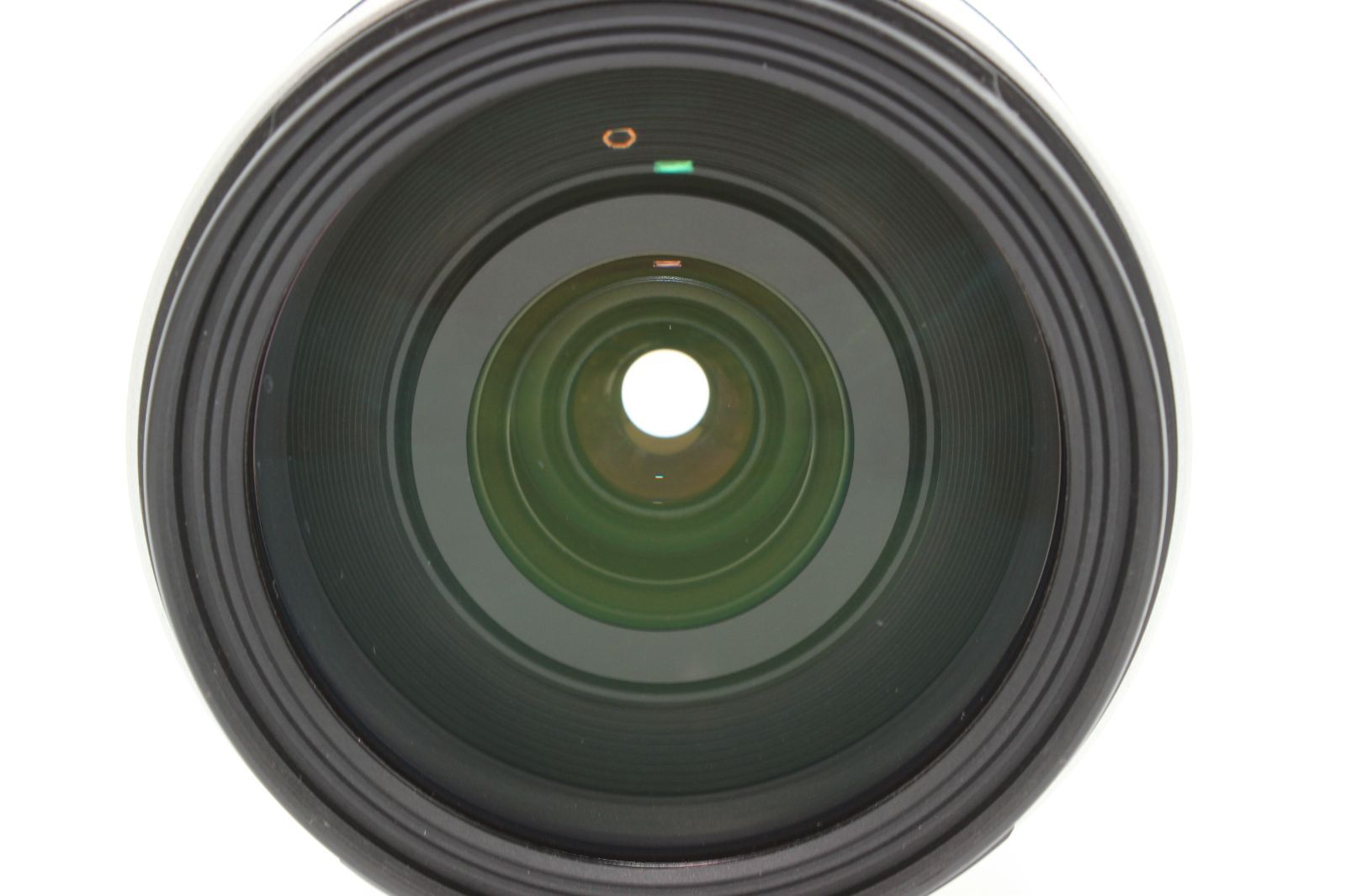 ★新品級★キヤノン Canon EF 28-300mm F3.5-5.6L IS USM★ チリ一つ無い、透き通る程クリアーな光学! 新品級外観! Canon EF28-300mm F3.5-5.6L IS