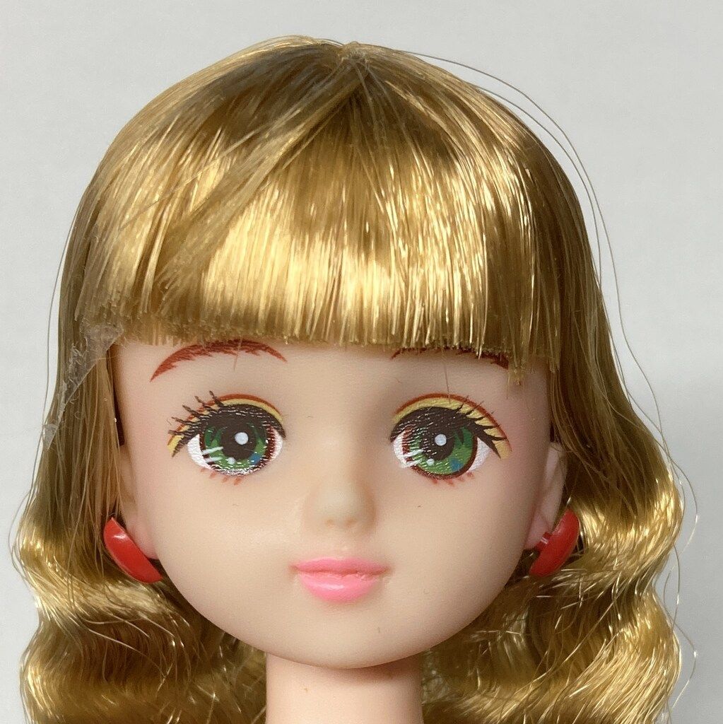 タカラ リカちゃんフレンド 1.パレットFちゃん(赤レオタード