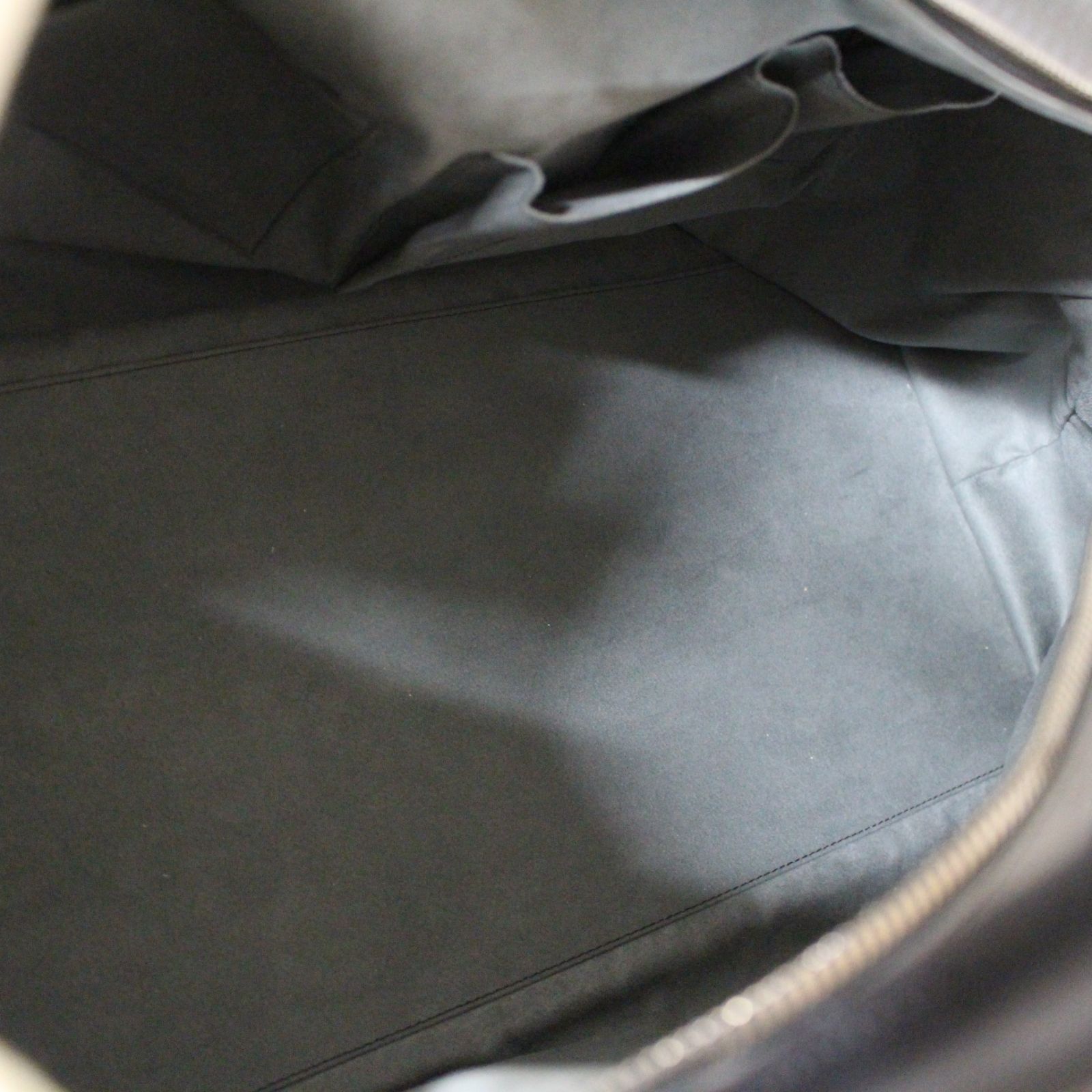 dunhill/シャーシ ボストンバック カーボン ブラック/ L3J220A dunhill/ダンヒル】シャーシボストンバッグ（L3J220A）入荷