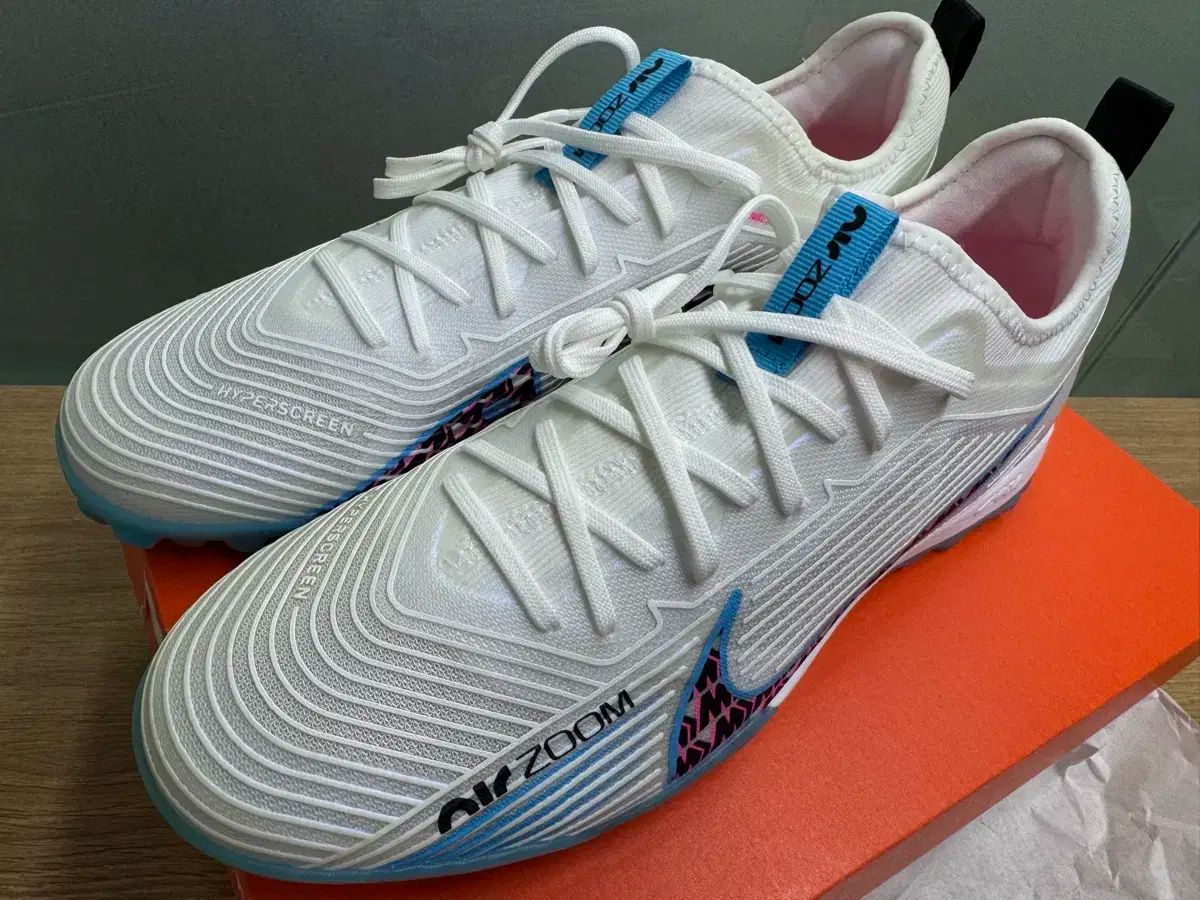 270 NIKE ナイキ ヴェイパー 15 プロ 白 青