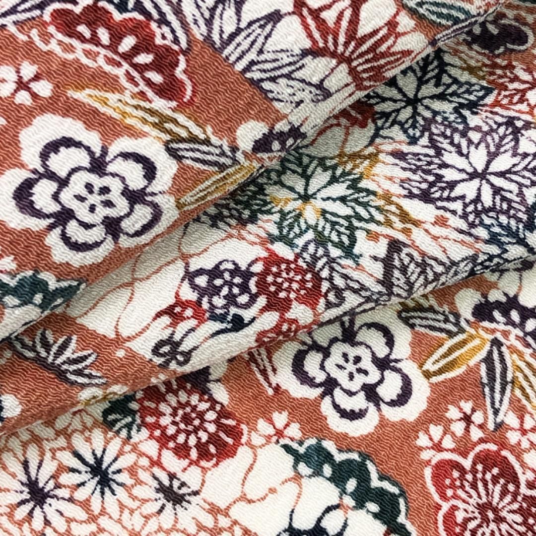 品質保証 縮緬 乳白色 霞に花模様 型染 小紋 しつけ糸 メルカリ - K-4644 着物・浴衣
