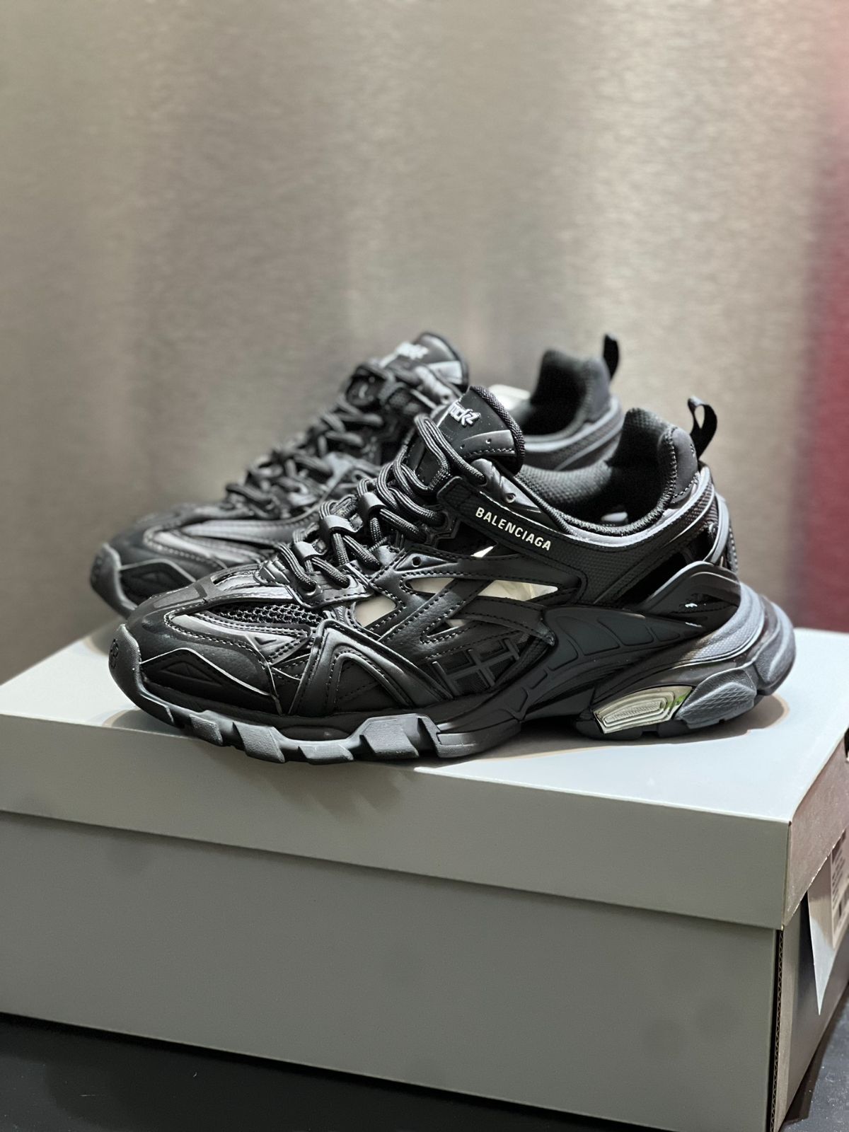 ★BALENCIAGA ブラックメッシュ&ナイロントラックスニーカー★ 美品】BALENCIAGA Trackスニーカー メッシュ＆ナイロンブラック