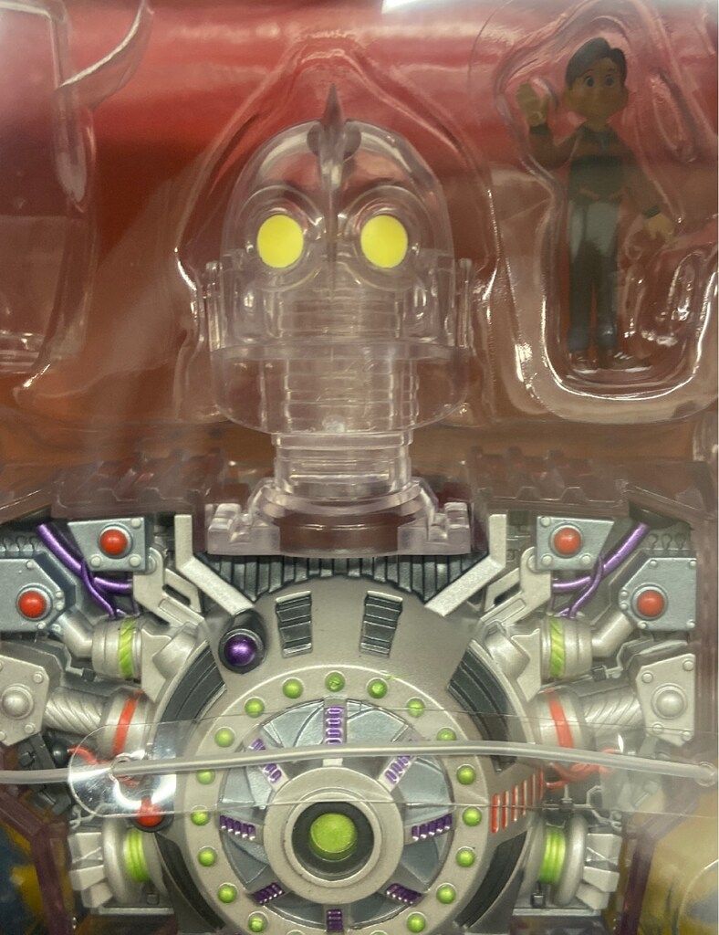SUPER7 SUPER CYBORG: THE X-RAY ACTION FIGURE IRON GIANT WITH