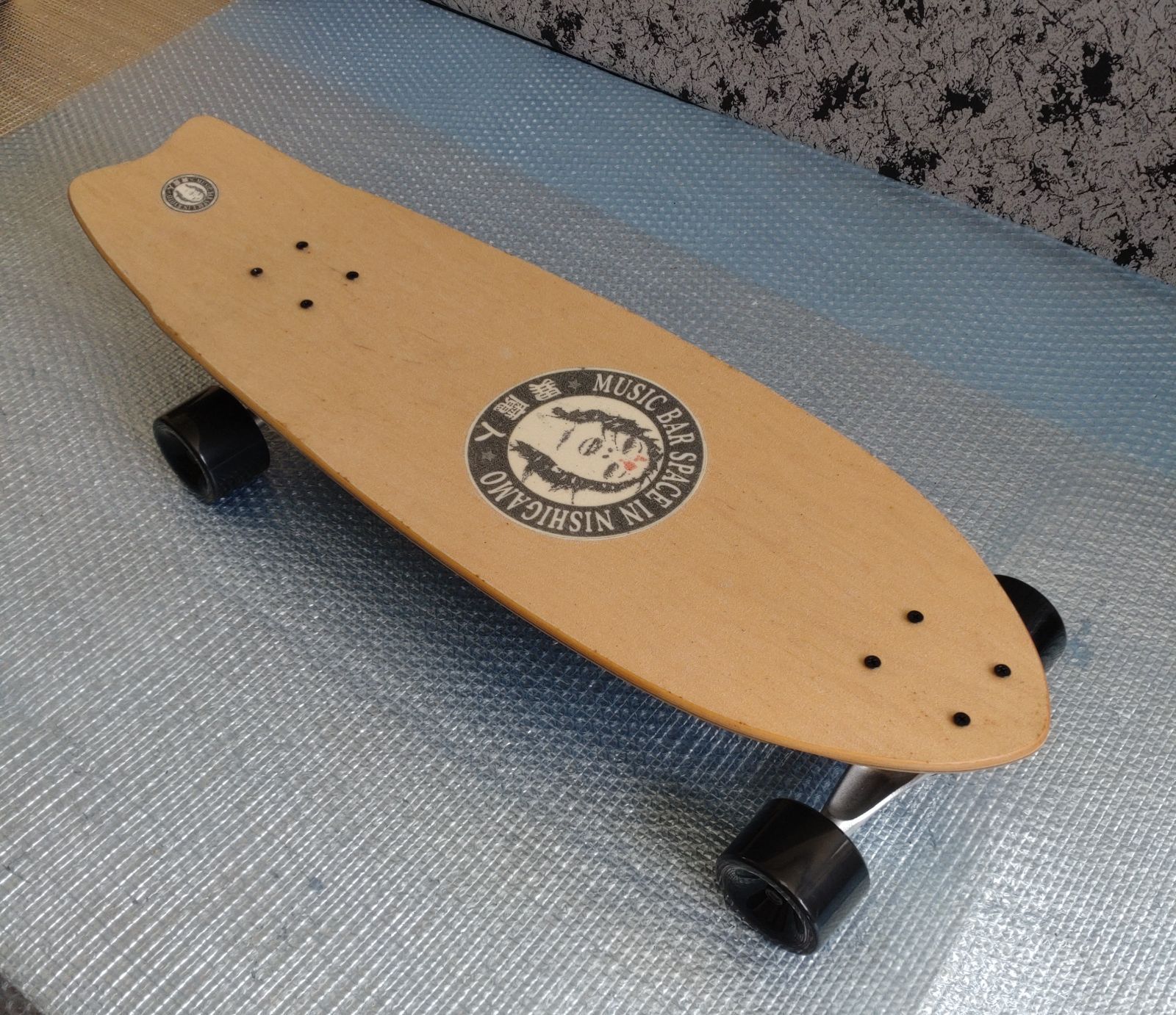 30＜税送料3748円込＞前後カービングT搭載ショートクルーザー３０' P貼済！ 30＜送込＞前後カービングT搭載ショートクルーザー30' オリジナルPAT