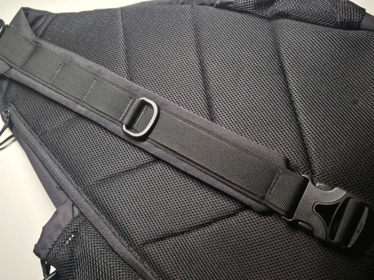 ワキウィル メッシュシャーリング ユーティリティバッグ