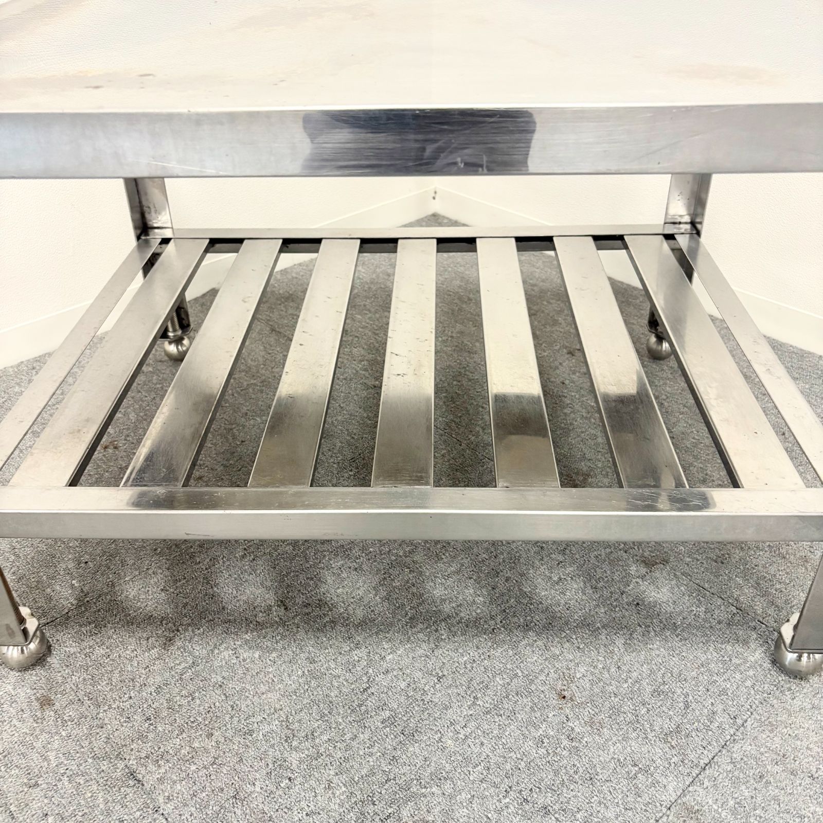 直接引取限定(愛知県)】ステンレス作業台/幅750mm×奥行600mm×高